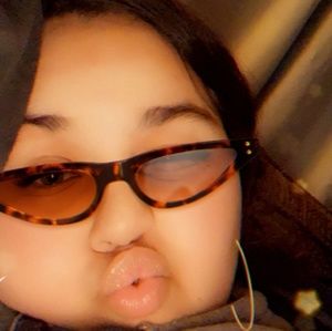 Meet your Posher, Jada